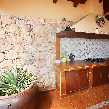 Fuerte Holiday Luxury Pool Villa
