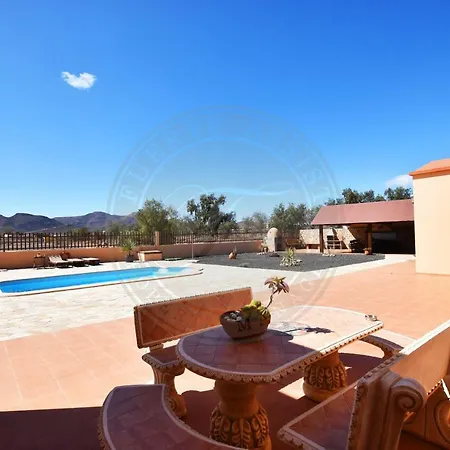 Fuerte Holiday Luxury Pool *